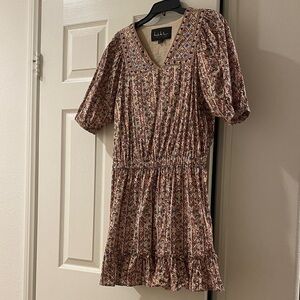 Nicole Miller Collection- Boden Rust-Pink Floral Print V-Neck Mini Dress